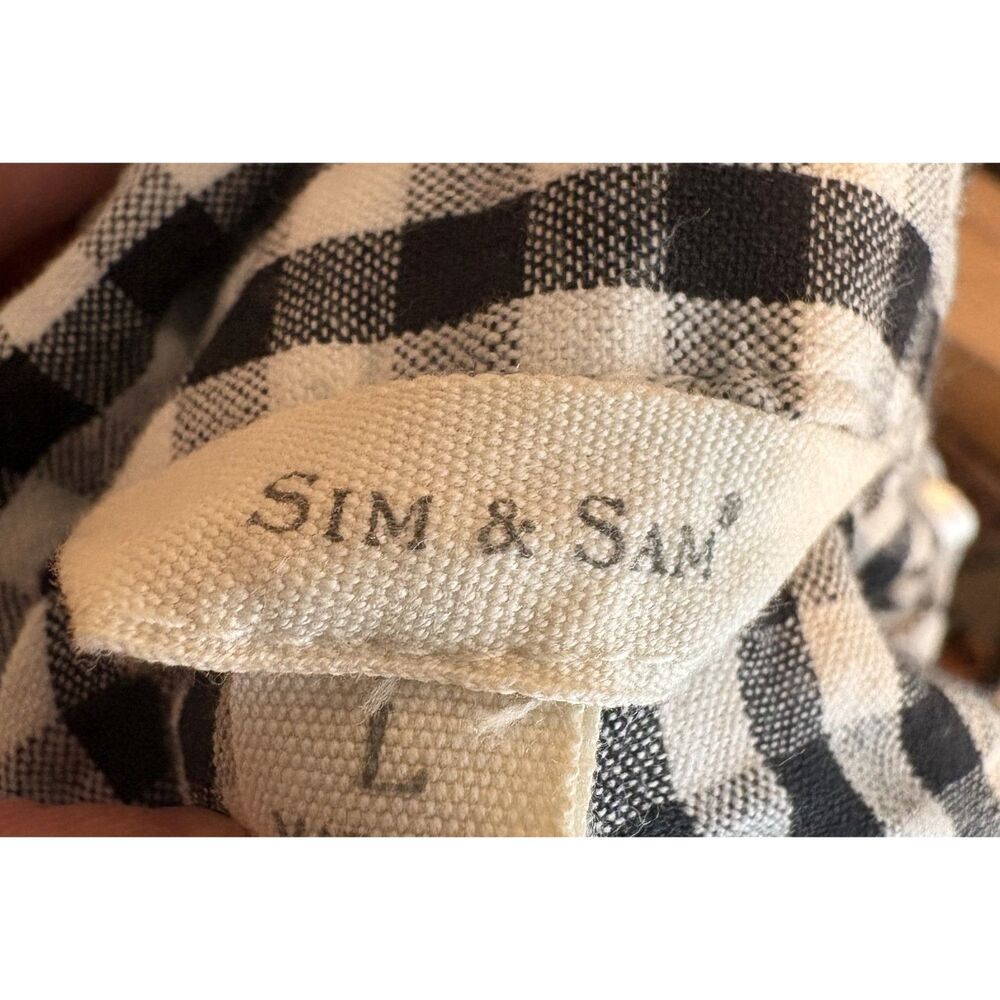 Black and white gingham button-down shirt - Picture 4 of 5